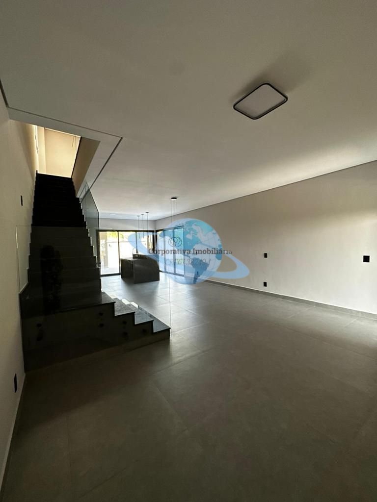 Casa com 225m² | Foto_migracao | 3
