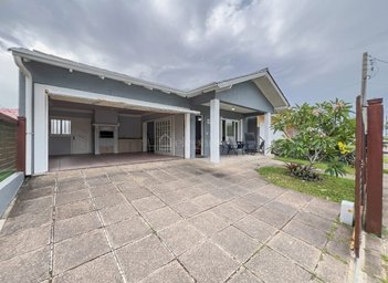house em Rua da Várzea, Centro - Xangri-Lá - RS