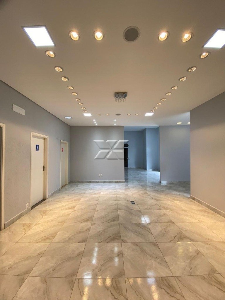 Salão Térreo - Vista Contrária