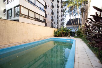 house em Avenida Mariland, Auxiliadora - Porto Alegre - RS