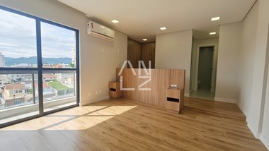 apartment em Rua Antônio Eleutério Vieira, Agronômica - Florianópolis - SC