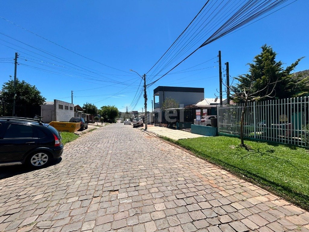 RUA A DIREITA