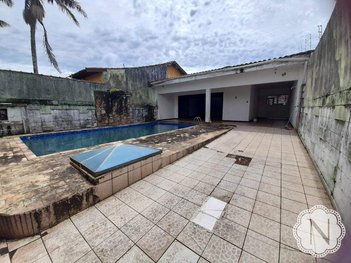 house em Rua Avanhandava, Suarão - Itanhaém - SP