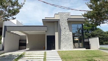 house em Rodovia Doutor Edmir Viana Moura, Vila Paraíba - Caçapava - SP
