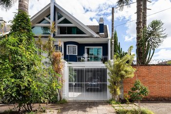 house em Rua Jurandir A. Loro, Bacacheri - Curitiba - PR