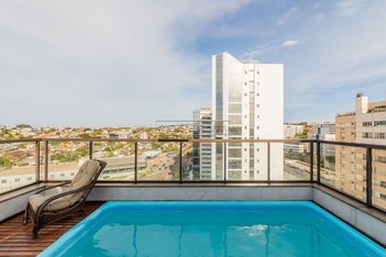 apartment em Avenida General Barreto Viana, Chácara das Pedras - Porto Alegre - RS