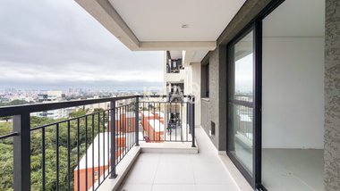 apartment em Avenida Presidente Affonso Camargo, Cristo Rei - Curitiba - PR