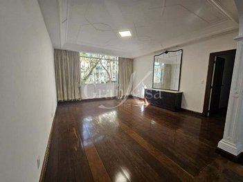 apartment em Avenida Rainha Elizabeth da Bélgica, Copacabana - Rio de Janeiro - RJ