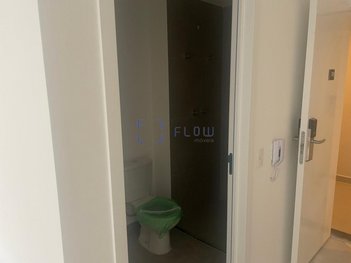 apartment em Rua Carlos Sampaio, Bela Vista - São Paulo - SP