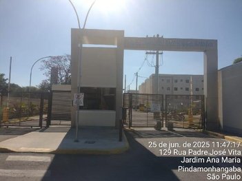 apartment em Rua Imperatriz Leopoldina, Loteamento Jardim Ana Maria - Pindamonhangaba - SP