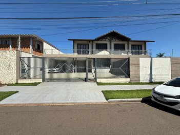house em Rua Saint Hilaire, Zona 07 - Maringá - PR