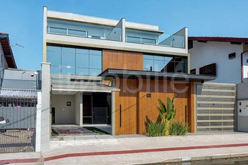 house em Rua 2070, Centro - Balneário Camboriú - SC