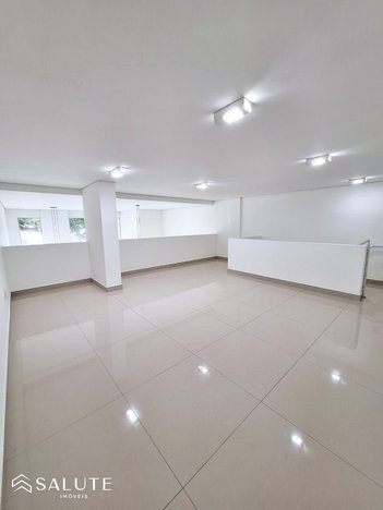 office em Rua 501, Centro - Balneário Camboriú - SC