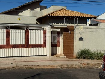 house em Rua Amélia Tognini, Jardim Mansur - Campo Grande - MS