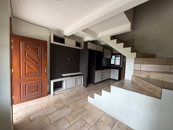 house em Rua Ernesto Bernardi, Desvio Rizzo - Caxias do Sul - RS