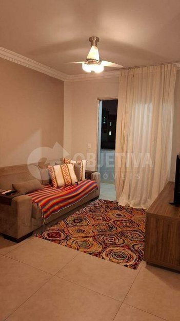 apartment em Rua Tenente Rafael de Freitas, Patrimônio - Uberlândia - MG