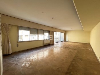 apartment em Rua Doutor Vale, Moinhos de Vento - Porto Alegre - RS