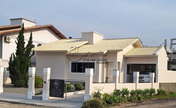 house em Rua Paulo Becker, Centro - Santo Amaro da Imperatriz - SC