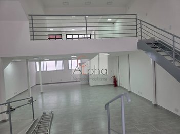 business em Calçada Antares, Alphaville - Santana de Parnaíba - SP