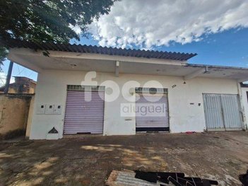 business em Avenida Doutor Jaime Ribeiro da Luz, Segismundo Pereira - Uberlândia - MG