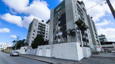 apartment em Rua João Vogelsanger, Santo Antônio - Joinville - SC