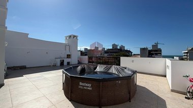 apartment em Rua dos Cambuatas, Jurerê - Florianópolis - SC