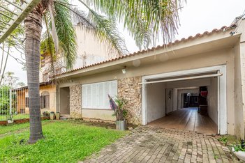 house em Rua Benjamim Moresco, Ipanema - Porto Alegre - RS
