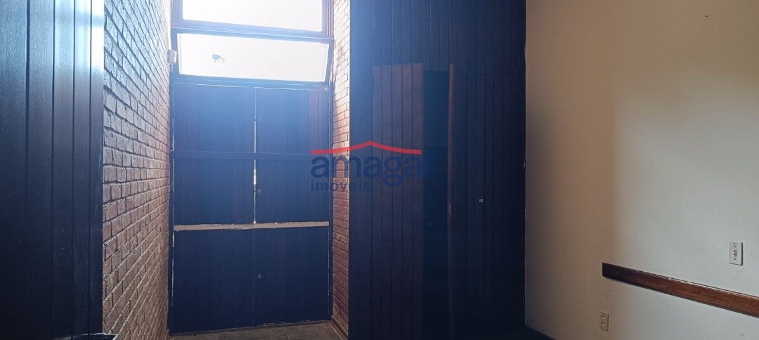 0f4774ad-e135-4828-b73f-dcc15cb4048a