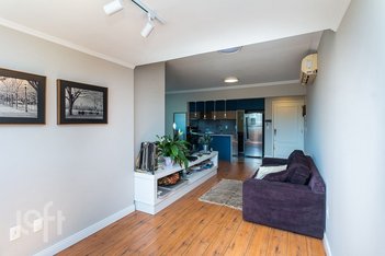 apartment em Rua Líbero Badaró, Boa Vista - Porto Alegre - RS
