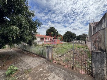 land_lot em Rua Romário Martins, Zona 07 - Maringá - PR