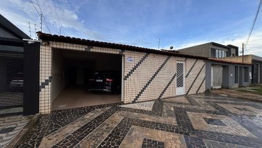 house em QNG 31, Taguatinga Centro (Taguatinga) - Brasília - DF