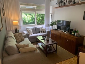 apartment em Rua Germano Petersen Júnior, Auxiliadora - Porto Alegre - RS
