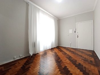 apartment em Avenida Getúlio Vargas, Menino Deus - Porto Alegre - RS