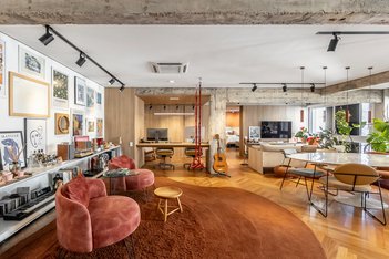 apartment em Rua Hilário Ribeiro, Moinhos de Vento - Porto Alegre - RS