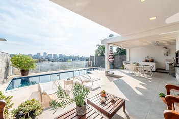 house em Rua João Berutti, Chácara das Pedras - Porto Alegre - RS