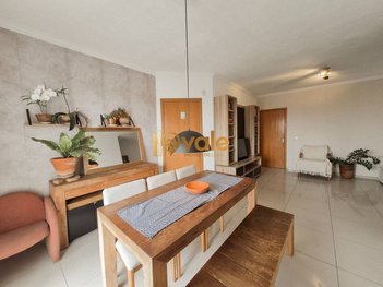 apartment em Alameda José Alves de Siqueira Filho, Vila Betânia - São José dos Campos - SP