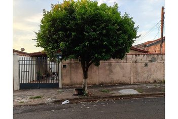 house em Rua José Correia de Mello, Centro - Lins - SP
