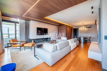 apartment em Rua Germano Petersen Júnior, Auxiliadora - Porto Alegre - RS