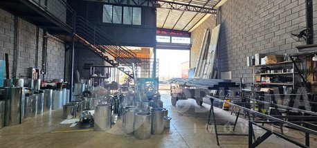 industrial em Avenida Sideral, Jardim Ipanema - Uberlândia - MG