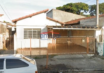 house em Avenida Vereador Afonso Rosa da Silva, Parque Brasil - Jacareí - SP