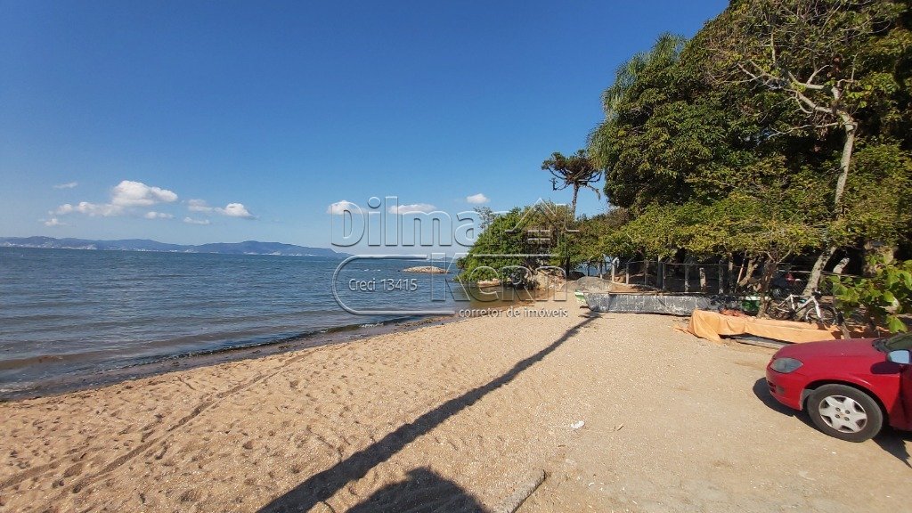 Praia do Thomé, nas imediações