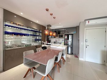apartment em Rua Dario João de Souza, Jurerê - Florianópolis - SC