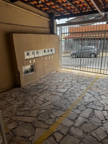 house em Rua Limoges, Santa Cruz Industrial - Contagem - MG