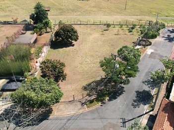 land_lot em Rua Adolphina Morroni Cosiello, Colinas de São Pedro - São Pedro - SP