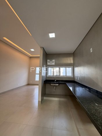 house em Rua Edson Gonçalves, Segismundo Pereira - Uberlândia - MG