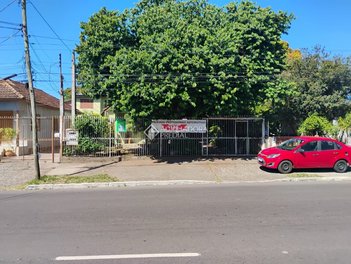 house em Avenida Manoel Elias, Jardim Leopoldina - Porto Alegre - RS