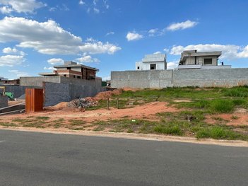 land_lot em Avenida Marcelo Fiolo Pupo de Campos Ferreira, Loteamento Residencial Barão do Café - Campinas - SP