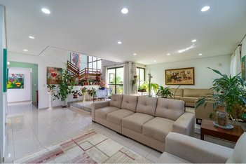 house em Avenida Monsenhor Venerando Nalini, Jardim Itália - Jundiaí - SP