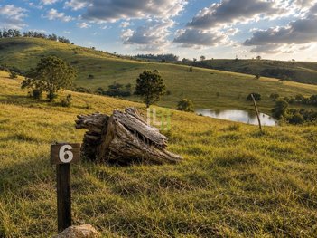 land_lot em Avenida Isaac de Mesquita Junior, Chácaras do Guacuri - Itupeva - SP