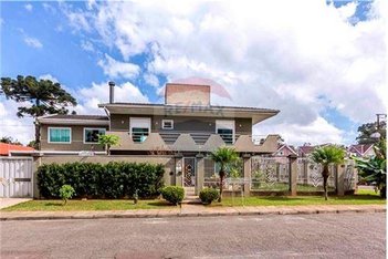 house em Rua Gregório de Matos, São Lourenço - Curitiba - PR